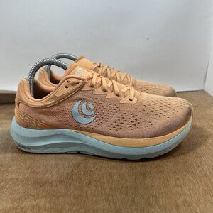 Topo Phantom 3 Women's Size 9 Running Shoes Orange